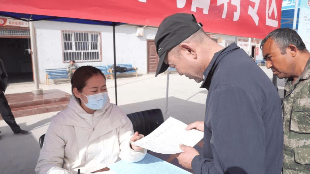 800余岗链动南北疆！这场招聘会让就业“破屏出圈”